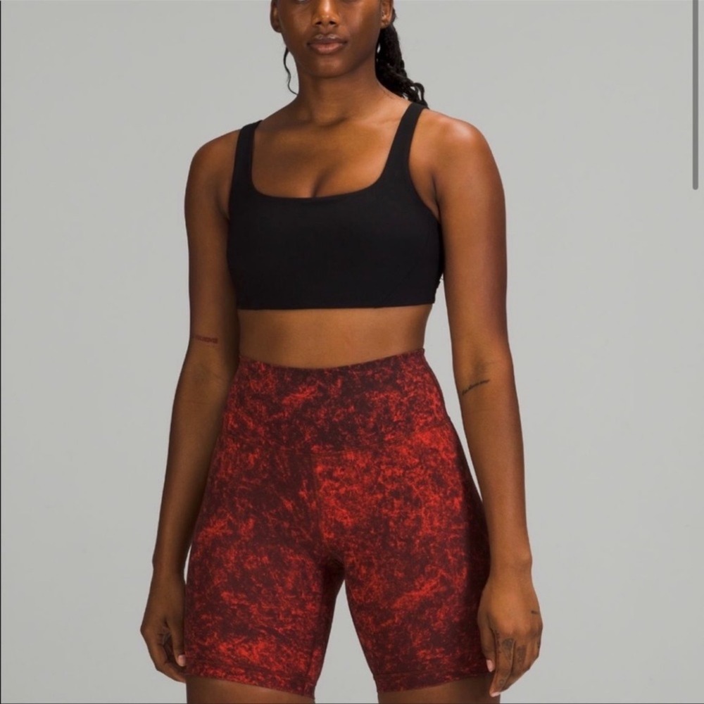 Lululemon Black‎ Ribbed Train Tank Top Sports Bra Size 8